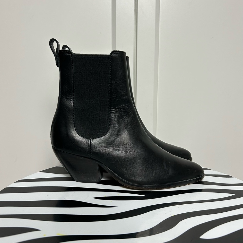 Sandro Chelsea Black Leather Ankle Boots